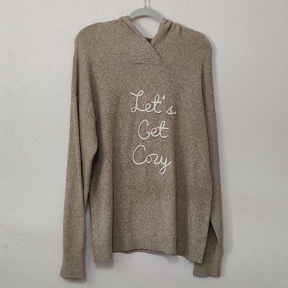 5 Pound Not So Mystery Box Size XL (6 Items) - Picture 2 of 7